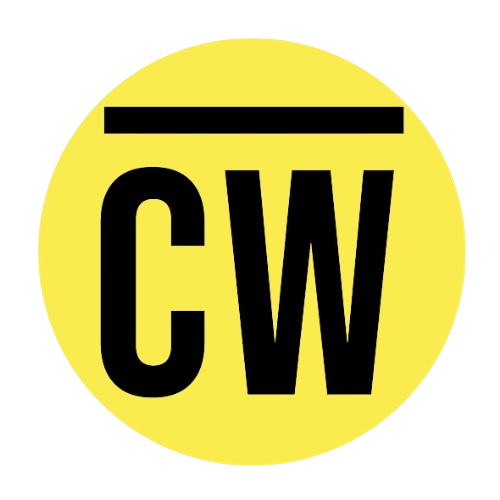 Logotipo circular amarillo con las letras "CW" en negro, estilo moderno y minimalista.