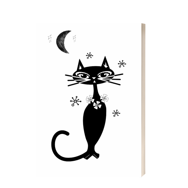 Gato negro estilizado con ojos grandes y estrellas, bajo una luna creciente.