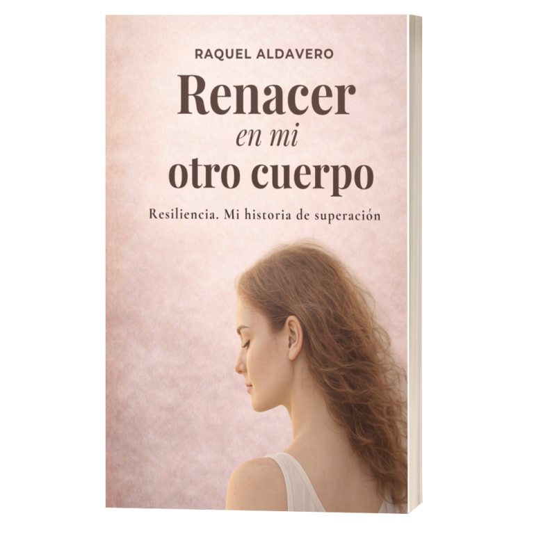 Portada de libro titulada "Renacer en tu Otro Cuerpo" con un niño y mariposas en un atardecer.